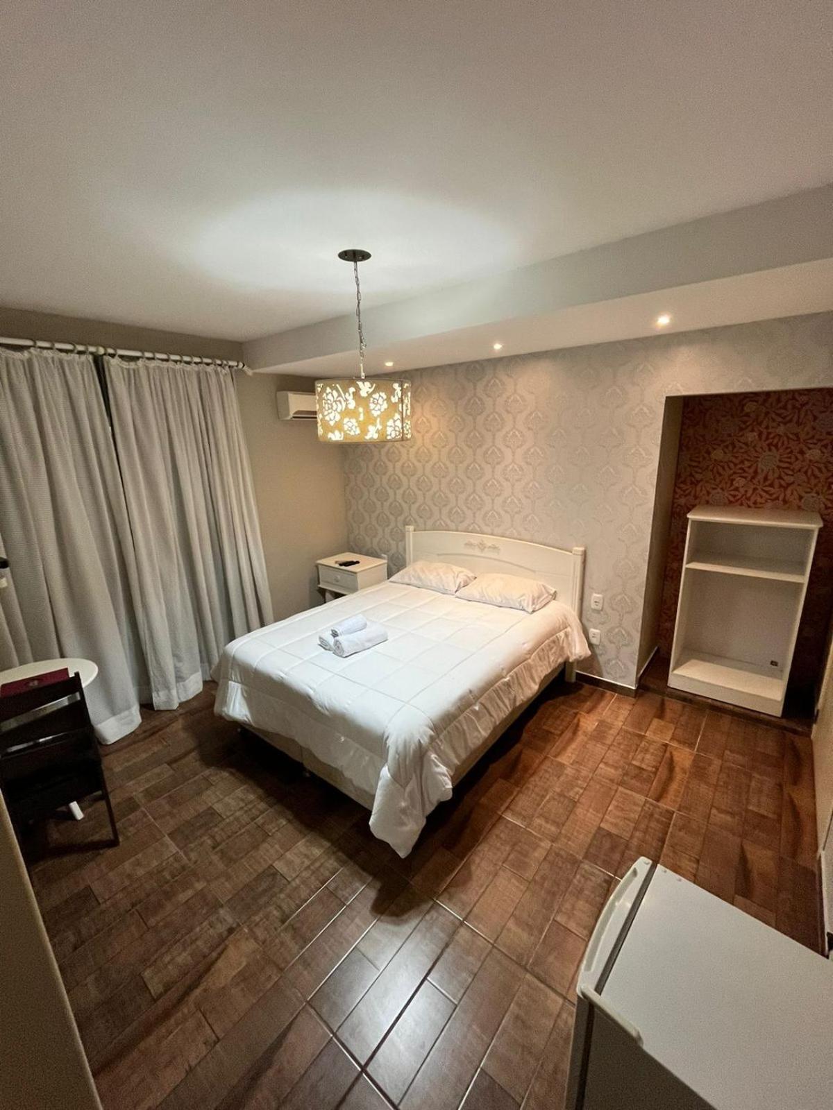 Hotel Domo ปรูเดงตอโปลิส ภายนอก รูปภาพ